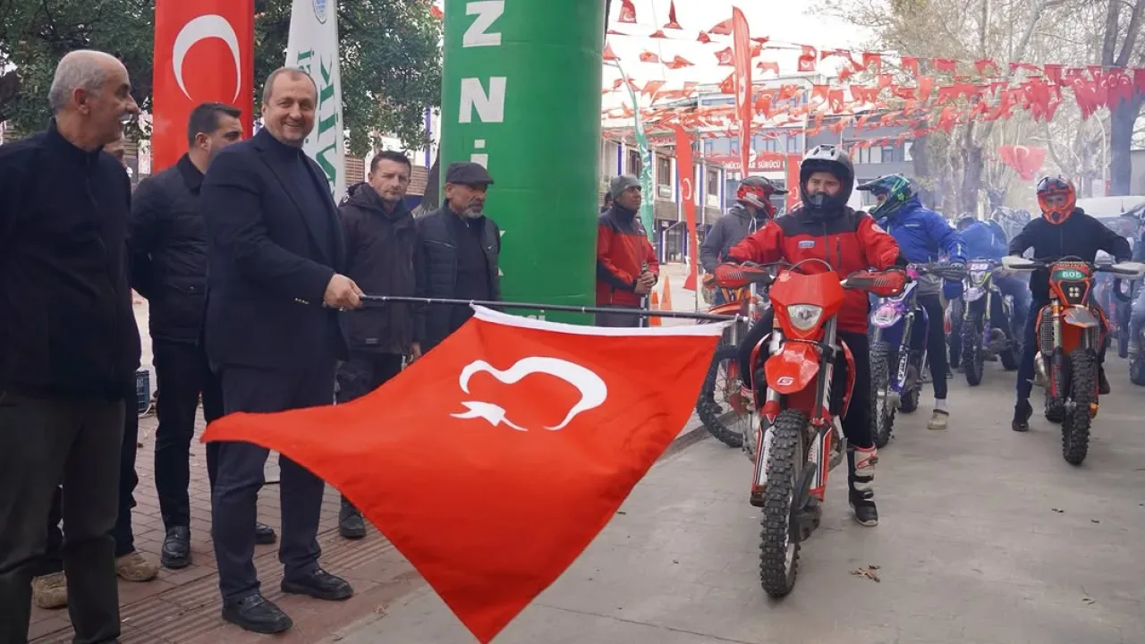 İznik'te Süper Enduro Şampiyonası Heyecanı Başlıyor İznik'te Süper Enduro Şampiyonası Heyecanı Başlıyor