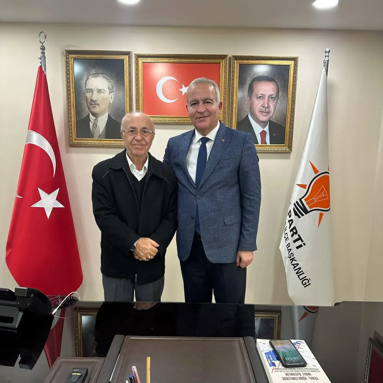 Gaziosmanpaşa AK Parti'de Kurucu Üye Abdullah Biçer Ziyareti Gaziosmanpaşa AK Parti'de Kurucu Üye Abdullah Biçer Ziyareti