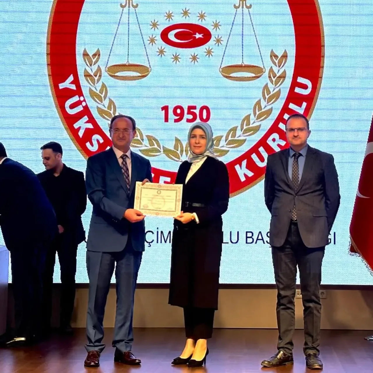 Türk Kadınına Seçme ve Seçilme Hakkının Yıl Dönümü Kutlanıyor Türk Kadınına Seçme ve Seçilme Hakkının Yıl Dönümü Kutlanıyor