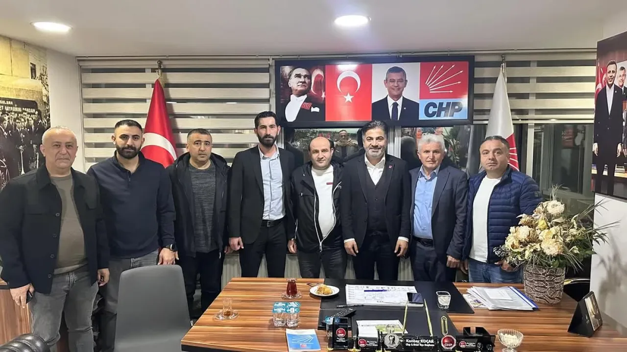 CHP Sultangazi'de Tokatlı Dernek Yöneticileri Ağırlandı CHP Sultangazi'de Tokatlı Dernek Yöneticileri Ağırlandı