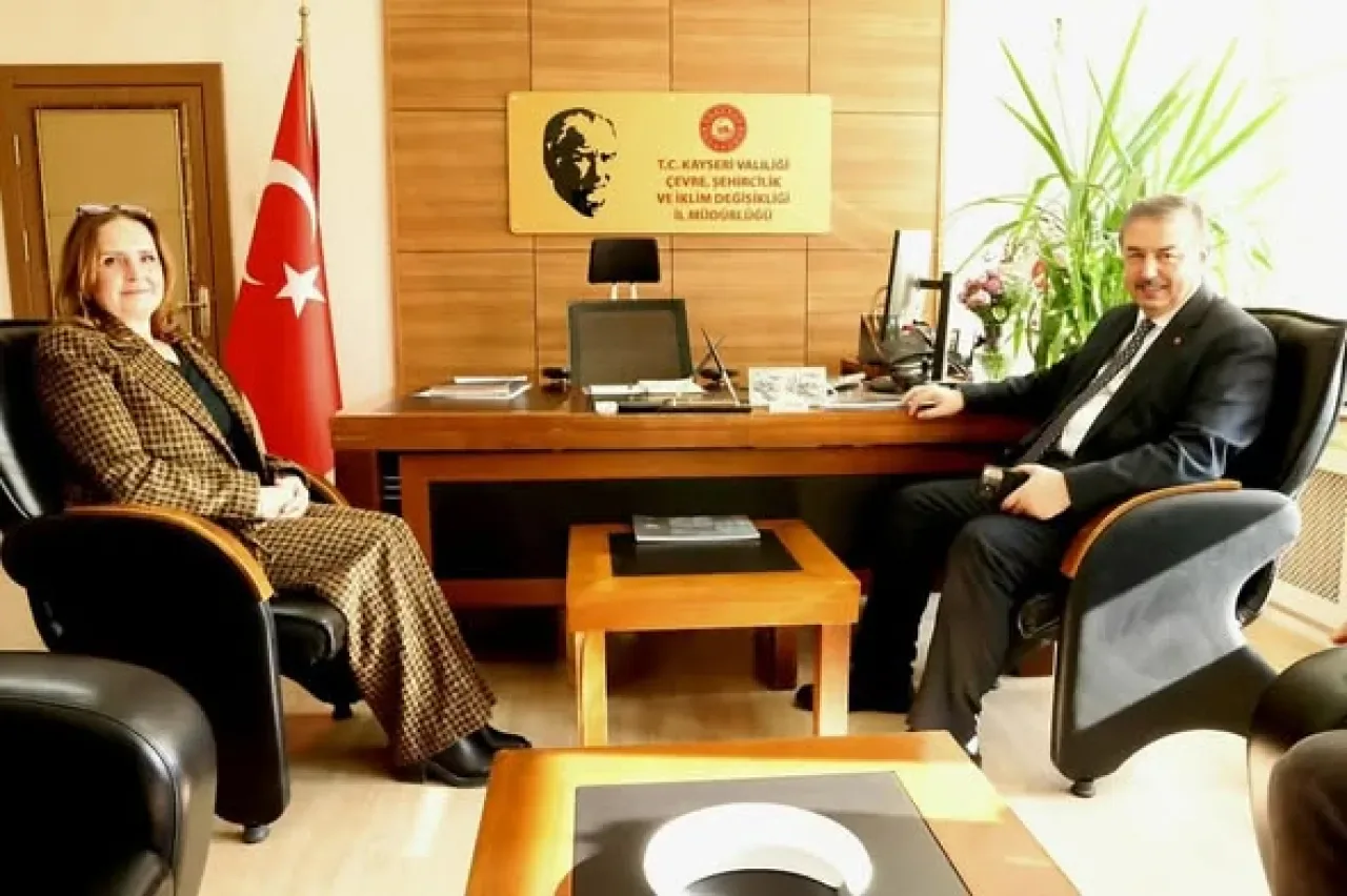 Yeşil Hisar Belediyesi, Kayseri'de Üst Düzey Ziyaretler Gerçekleştirdi Yeşil Hisar Belediyesi, Kayseri'de Üst Düzey Ziyaretler Gerçekleştirdi