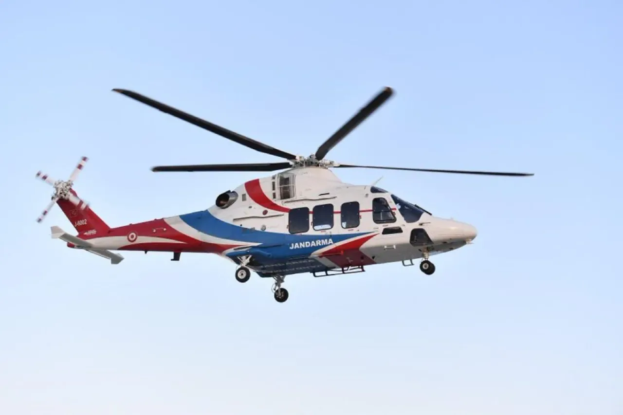 Türkiye'nin Gökbey Helikopteri 2026'da Acil Sağlık Hizmetlerinde Türkiye'nin Gökbey Helikopteri 2026'da Acil Sağlık Hizmetlerinde