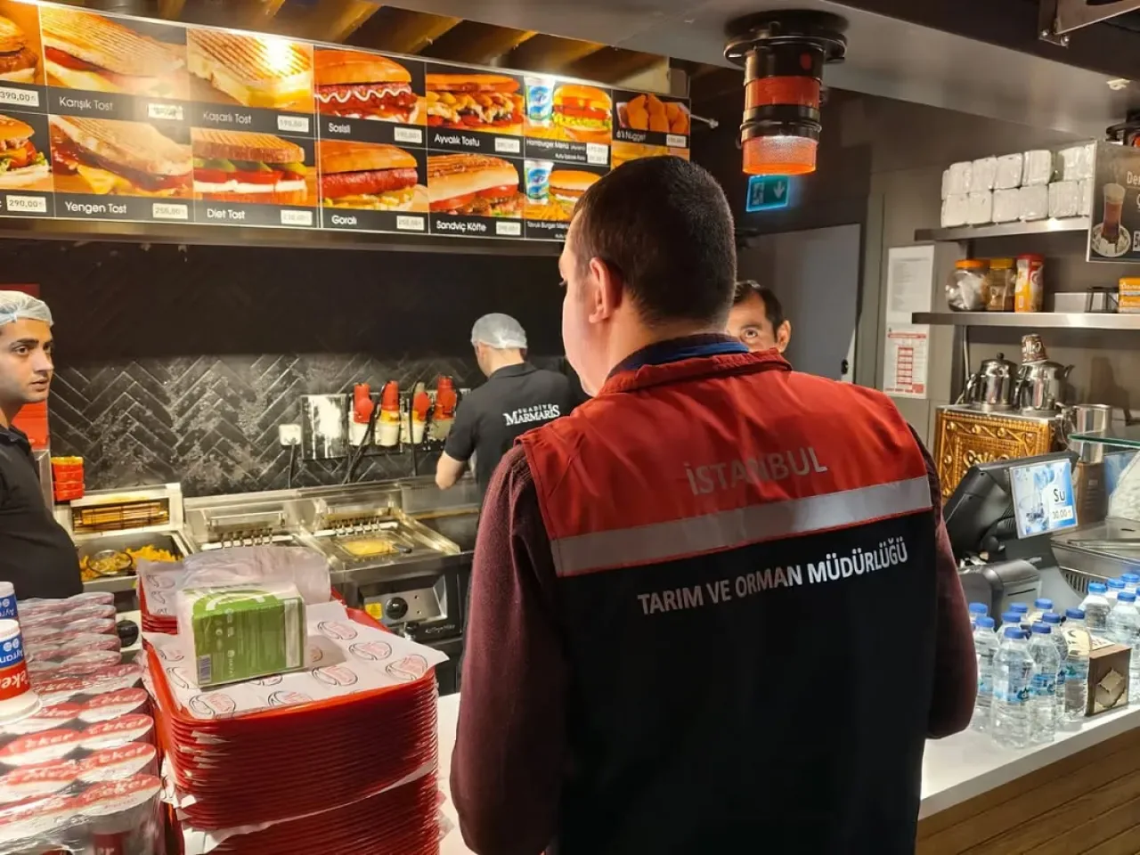 Üsküdar'da Gıda Denetimleri: 11 Ayda 1084 Denetim Gerçekleştirildi Üsküdar'da Gıda Denetimleri: 11 Ayda 1084 Denetim Gerçekleştirildi