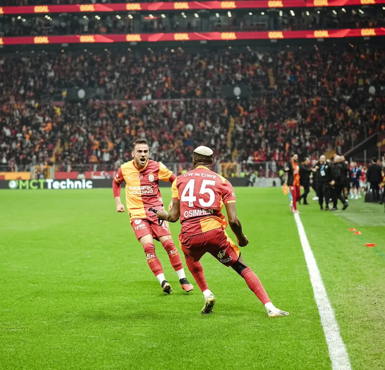 Galatasaray, Napoli'nin Yıldızı Victor Osimhen'i Transfer Hedefine Aldı Galatasaray, Napoli'nin Yıldızı Victor Osimhen'i Transfer Hedefine Aldı