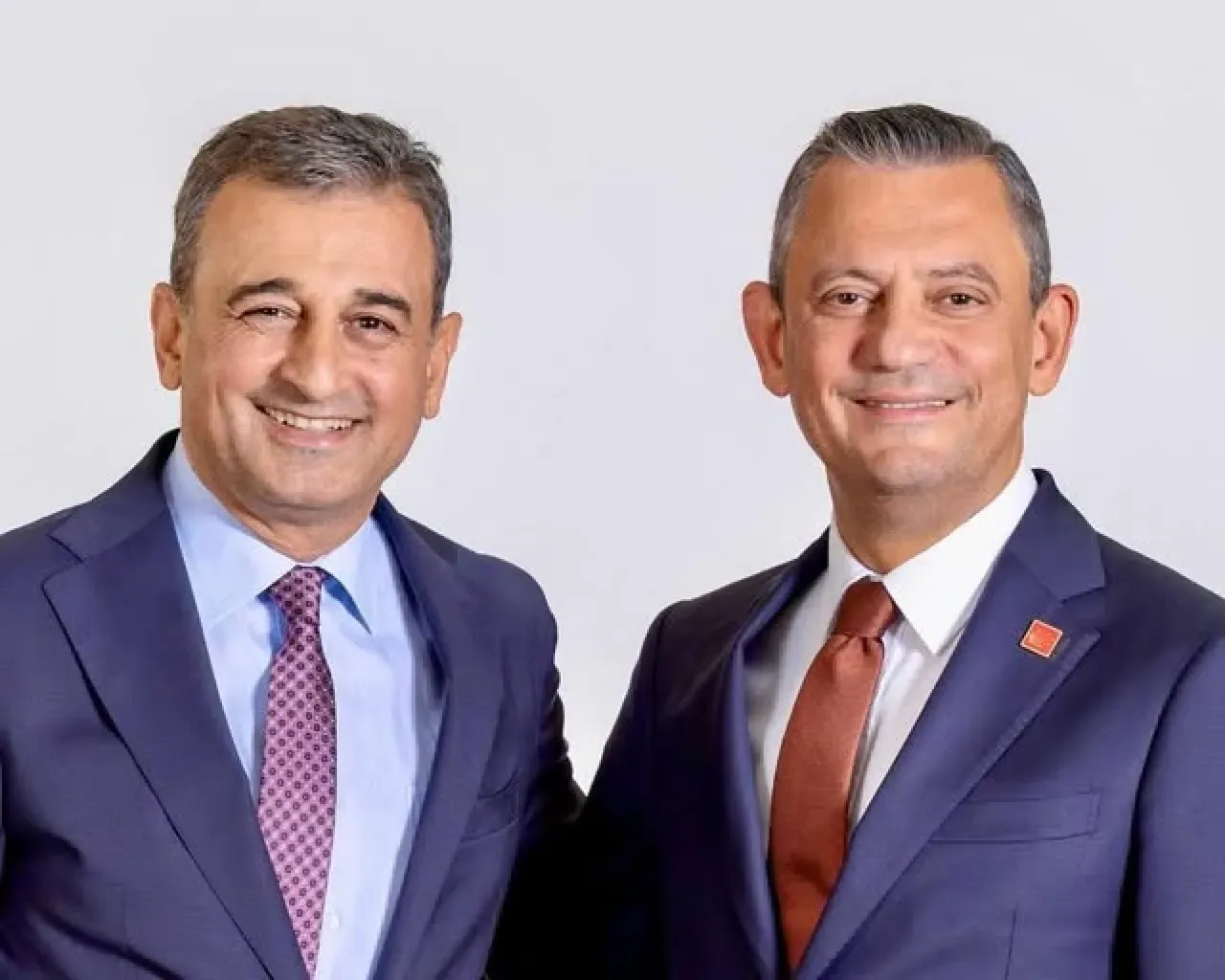 Burhanettin Bulut, CHP Medya ve Halkla İlişkilerden Sorumlu Genel Başkan Yardımcılığı Görevine Yeniden Atandı Burhanettin Bulut, CHP Medya ve Halkla İlişkilerden Sorumlu Genel Başkan Yardımcılığı Görevine Yeniden Atandı