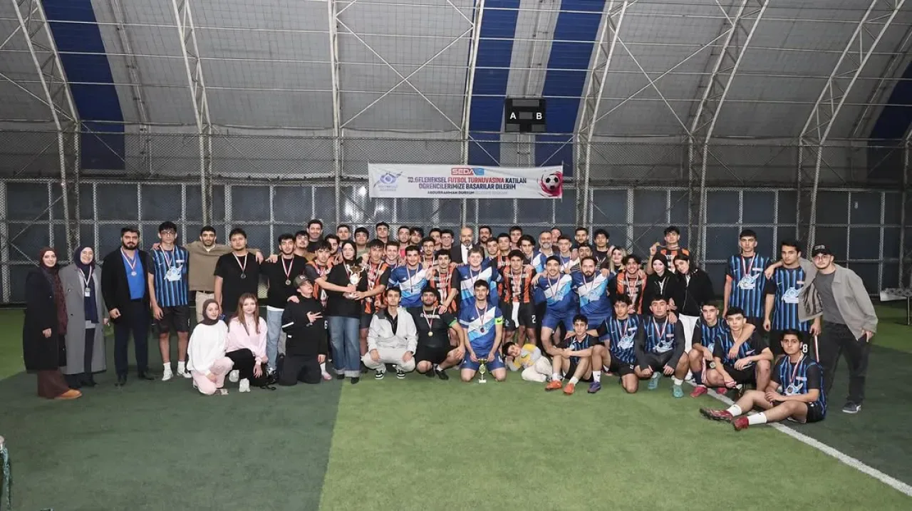 Sultangazi'de Geleneksel SEDA Futbol Turnuvası Coşkusu Sultangazi'de Geleneksel SEDA Futbol Turnuvası Coşkusu