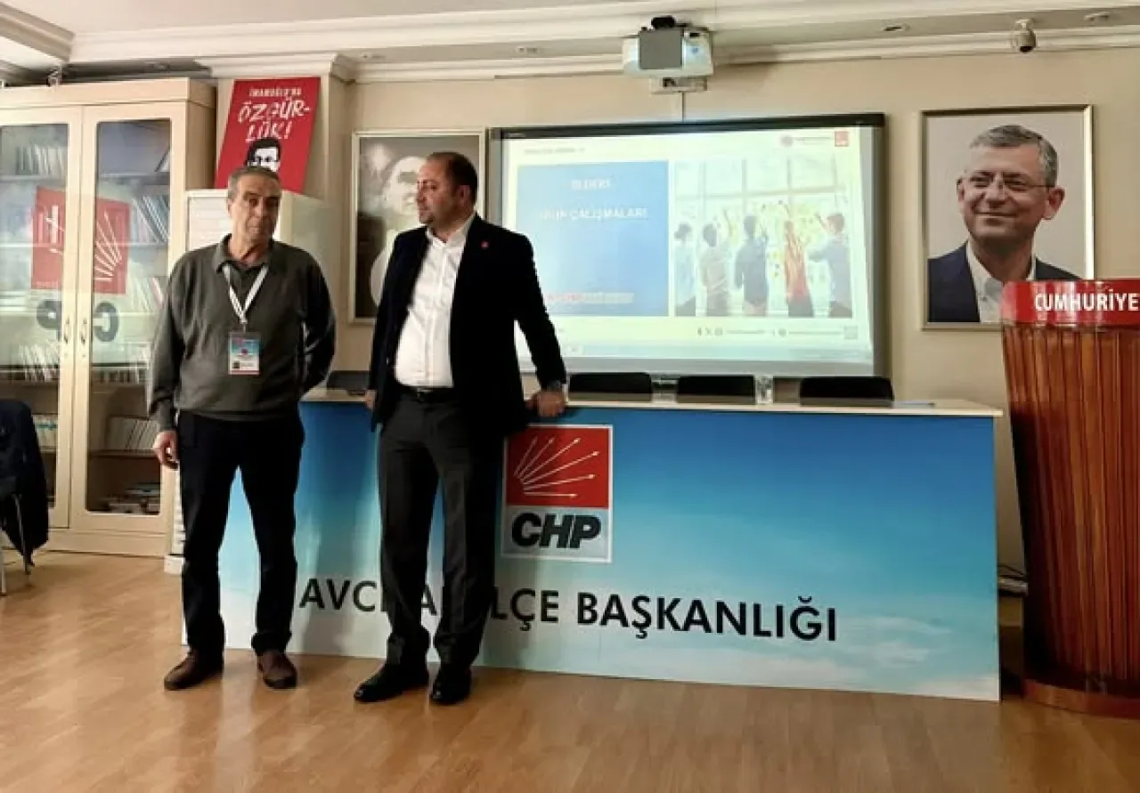 CHP Avcılar'da Temel Siyasi Eğitim Programı Tamamlandı CHP Avcılar'da Temel Siyasi Eğitim Programı Tamamlandı