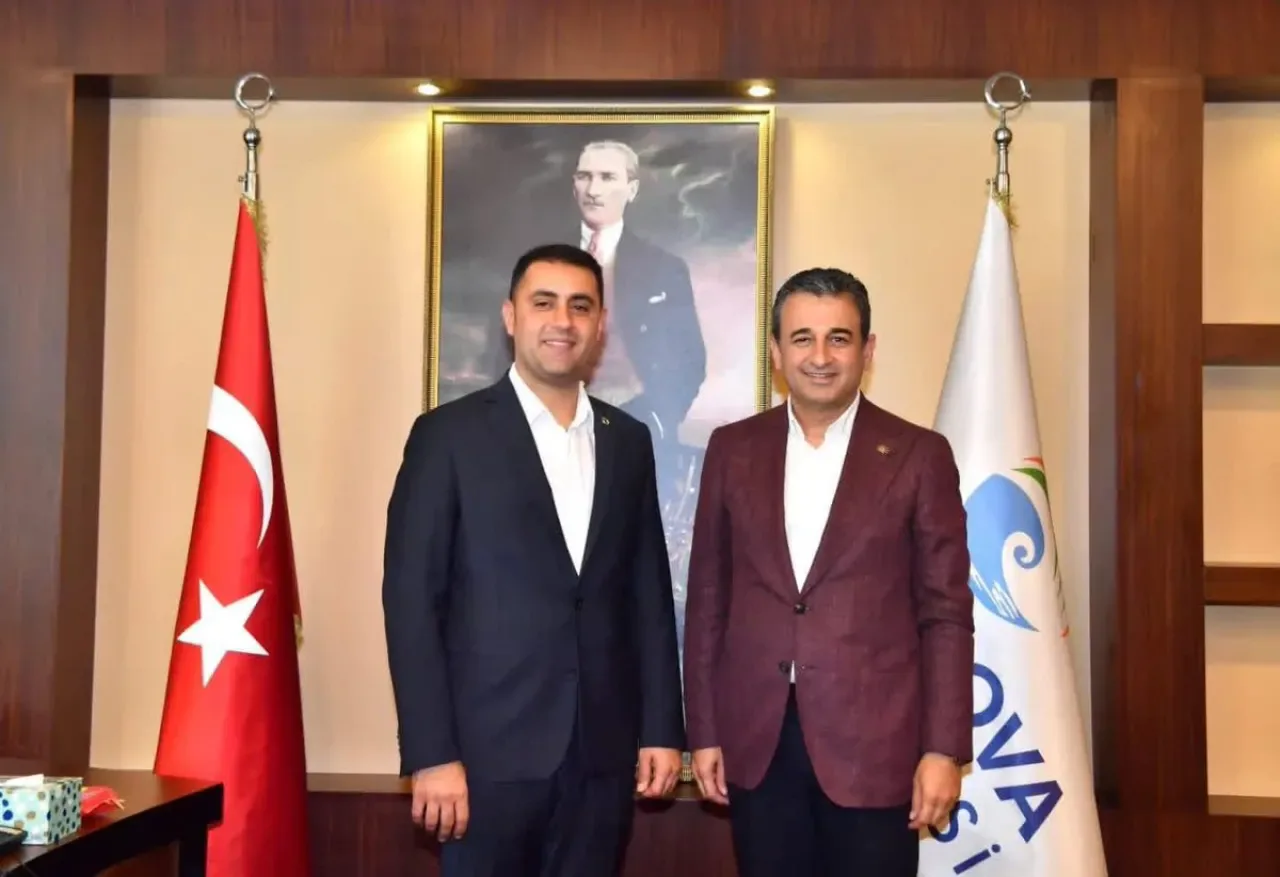 CHP'de Medya ve Halkla İlişkilerden Sorumlu Genel Başkan Yardımcılığına Burhanettin Bulut Atandı CHP'de Medya ve Halkla İlişkilerden Sorumlu Genel Başkan Yardımcılığına Burhanettin Bulut Atandı