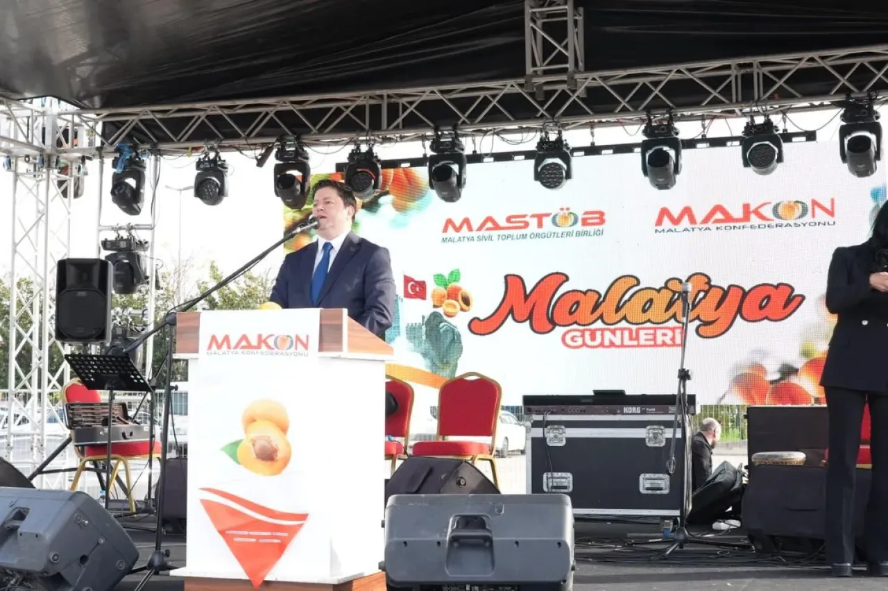 Kadıköy Belediye Başkanı Kosedaği, Malatya Günleri'nde Hemşehrilerle Buluştu Kadıköy Belediye Başkanı Kosedaği, Malatya Günleri'nde Hemşehrilerle Buluştu