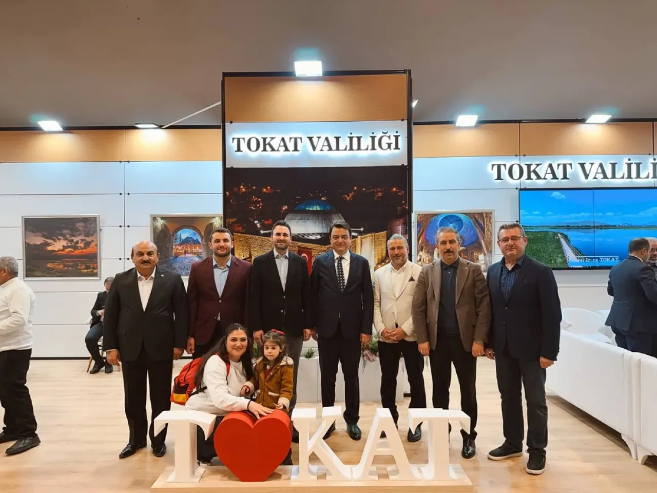 AK Parti Beylikdüzü İlçe Teşkilatı, Tokatlı Hemşehrileriyle Buluştu AK Parti Beylikdüzü İlçe Teşkilatı, Tokatlı Hemşehrileriyle Buluştu