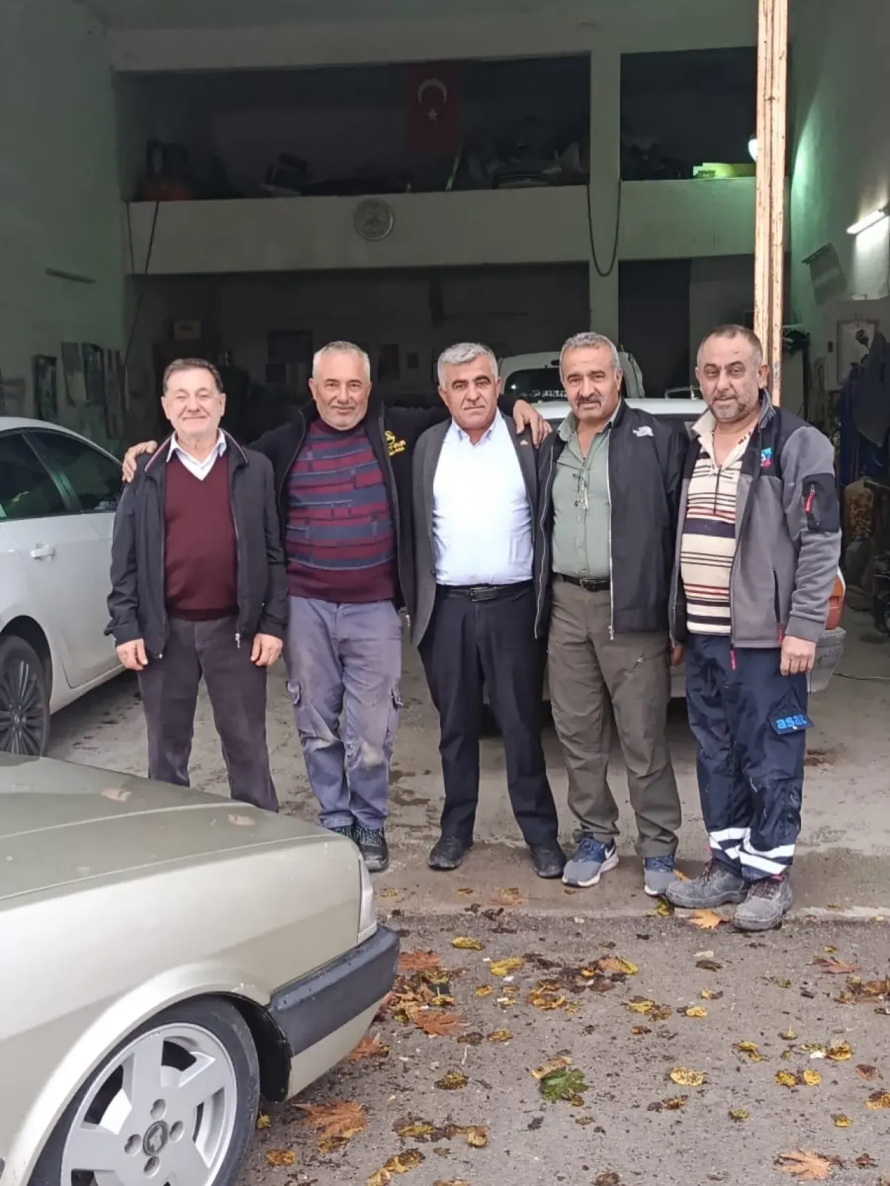 MHP'den Döşemealtı'nda Esnaf Ziyareti MHP'den Döşemealtı'nda Esnaf Ziyareti