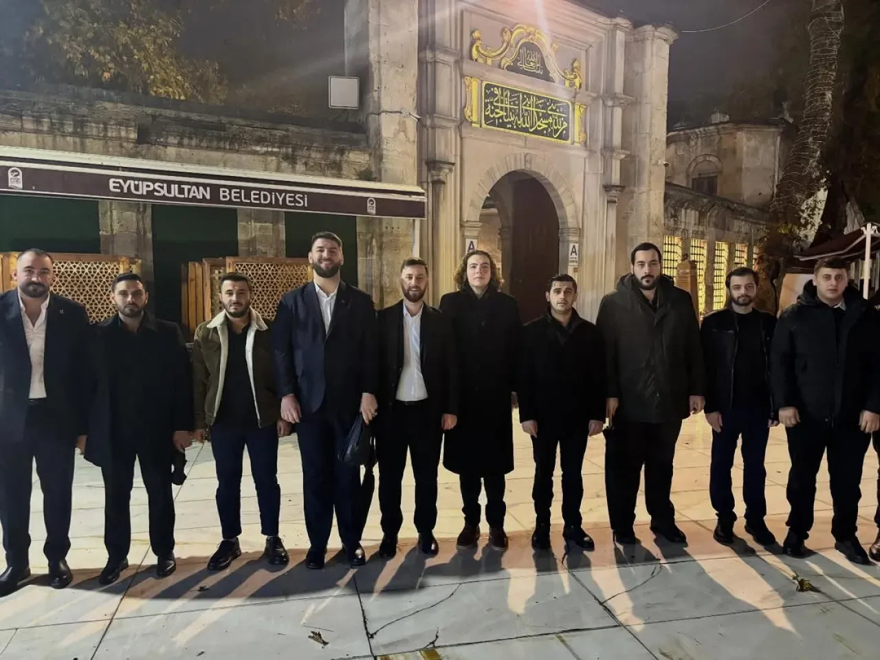 Yeniden Refah Partisi İstanbul Gençlik Kolları Sabah Namazında Buluştu Yeniden Refah Partisi İstanbul Gençlik Kolları Sabah Namazında Buluştu
