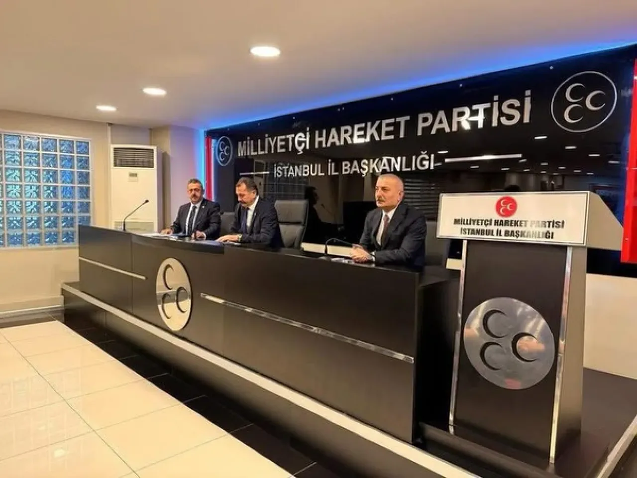 MHP Silivri İlçe Teşkilatı, İstanbul İl Başkanı Sertel Selim'in Katılımıyla Toplantı Gerçekleştirdi MHP Silivri İlçe Teşkilatı, İstanbul İl Başkanı Sertel Selim'in Katılımıyla Toplantı Gerçekleştirdi