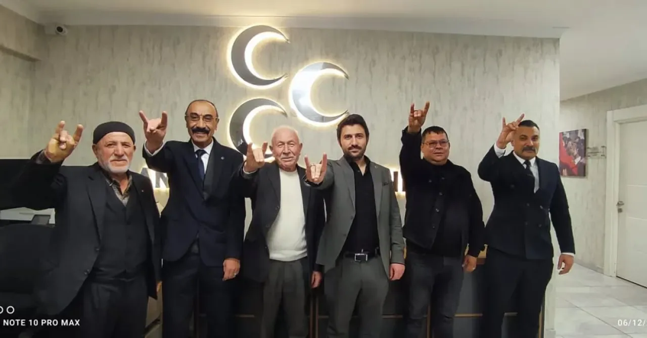 MHP Elmadağ İlçe Başkanlığı, İl Yönetim Kurulu'na Ziyarette Bulundu MHP Elmadağ İlçe Başkanlığı, İl Yönetim Kurulu'na Ziyarette Bulundu