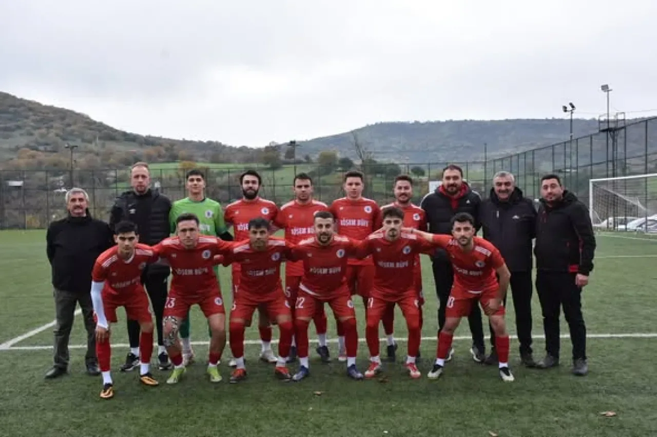 Balya Belediyespor, Ligin İlk Yarısını Lider Tamamladı Balya Belediyespor, Ligin İlk Yarısını Lider Tamamladı