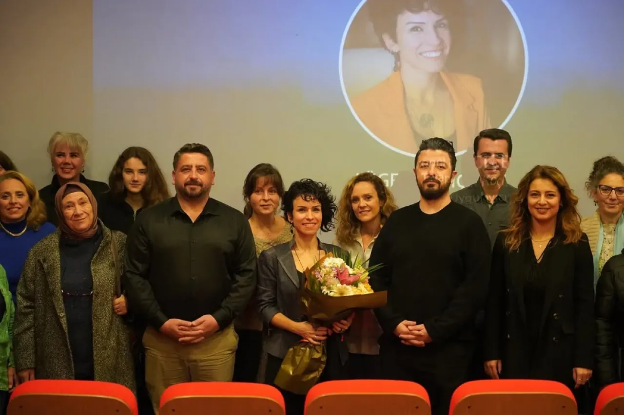 Şile'de "Sağlıklı Sınırlar" Söyleşisi Yoğun İlgi Gördü Şile'de "Sağlıklı Sınırlar" Söyleşisi Yoğun İlgi Gördü