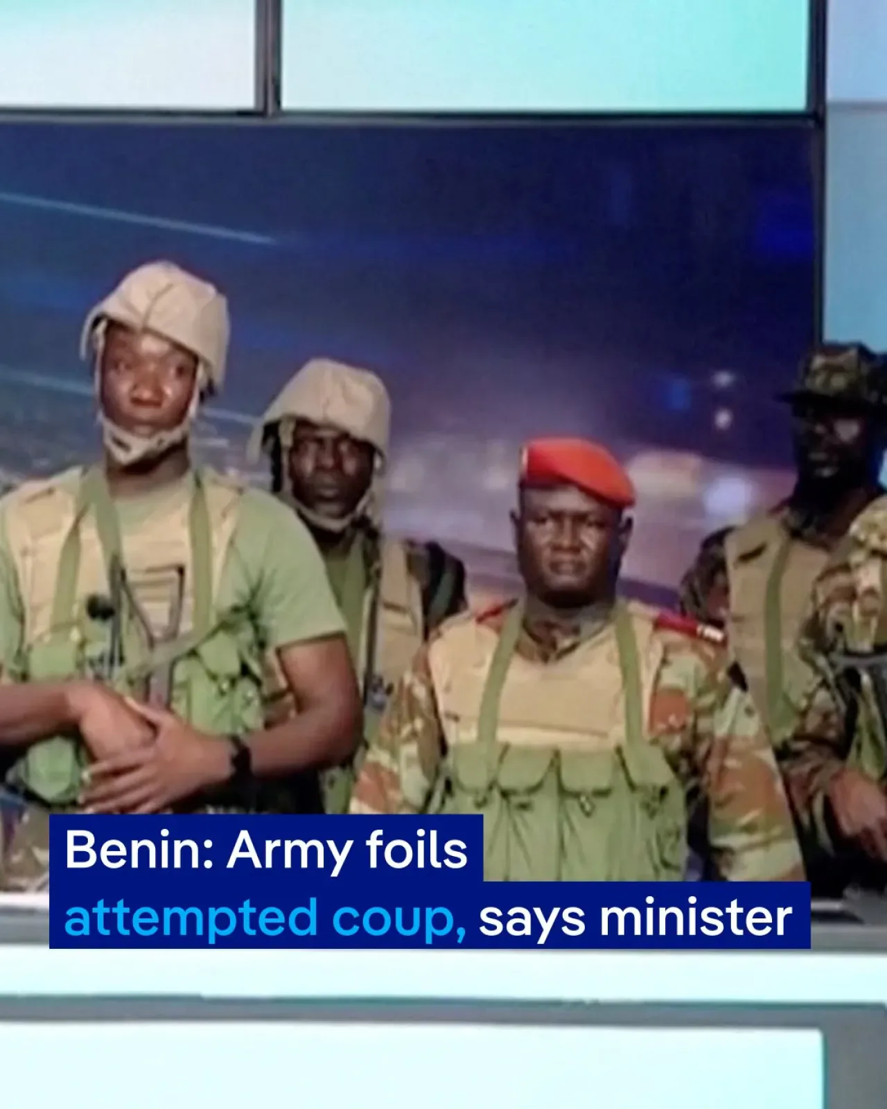 Benin'de Askeri Darbe Girişimi: Devlet Televizyonunda Bildiri Yayınlandı Benin'de Askeri Darbe Girişimi: Devlet Televizyonunda Bildiri Yayınlandı