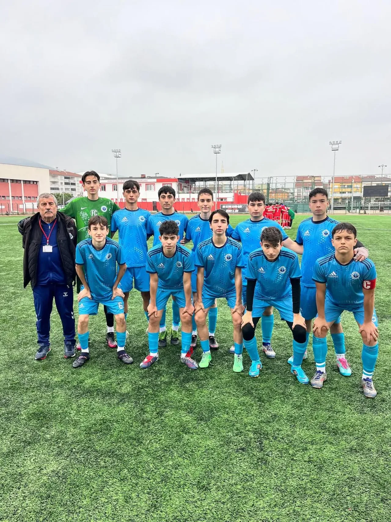 Bursa Gemlik Belediyespor U15 Takımı Sezona Galibiyetle Başladı Bursa Gemlik Belediyespor U15 Takımı Sezona Galibiyetle Başladı