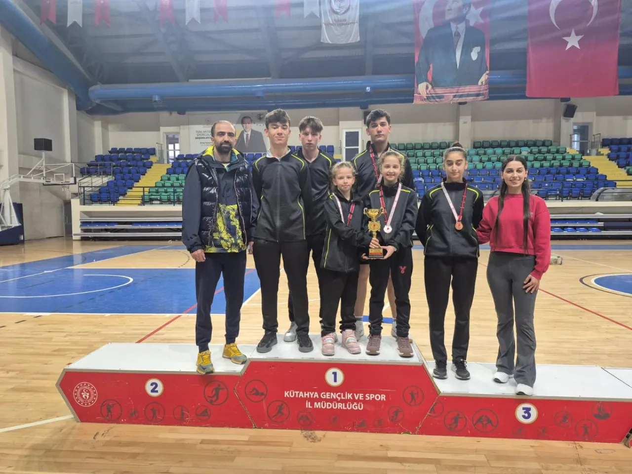 Konyalı Masa Tenisi Sporcuları Bölge Şampiyonası'nda Finallere Yükseldi Konyalı Masa Tenisi Sporcuları Bölge Şampiyonası'nda Finallere Yükseldi
