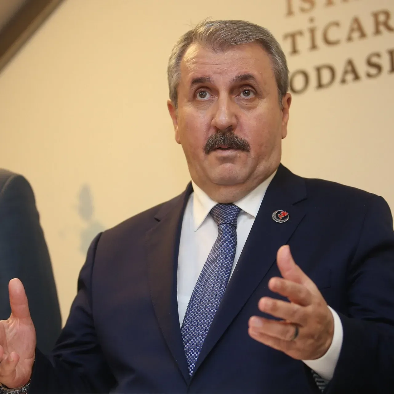 Mustafa Destici: Düşen Doğum Oranları Terörden Daha Büyük Tehdit Mustafa Destici: Düşen Doğum Oranları Terörden Daha Büyük Tehdit