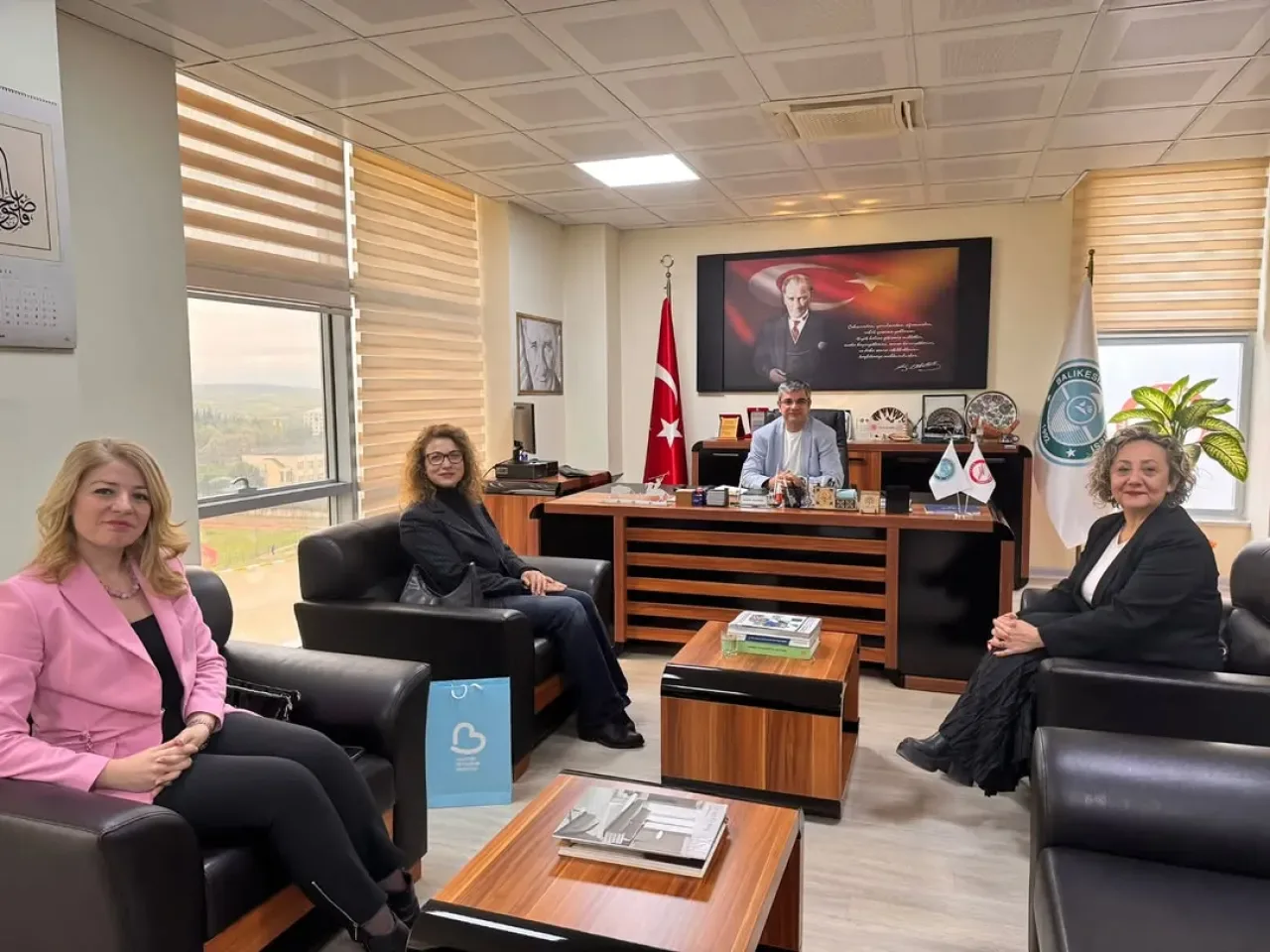 Balıkesir Kent Konseyi ile Üniversite Arasında Öğrencilere Yönelik İş Birliği Balıkesir Kent Konseyi ile Üniversite Arasında Öğrencilere Yönelik İş Birliği