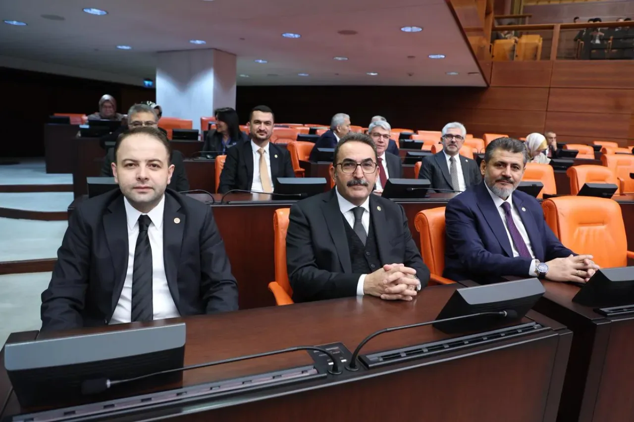 Türkiye Yüzyılı Bütçesi TBMM'de Görüşmelere Başladı Türkiye Yüzyılı Bütçesi TBMM'de Görüşmelere Başladı