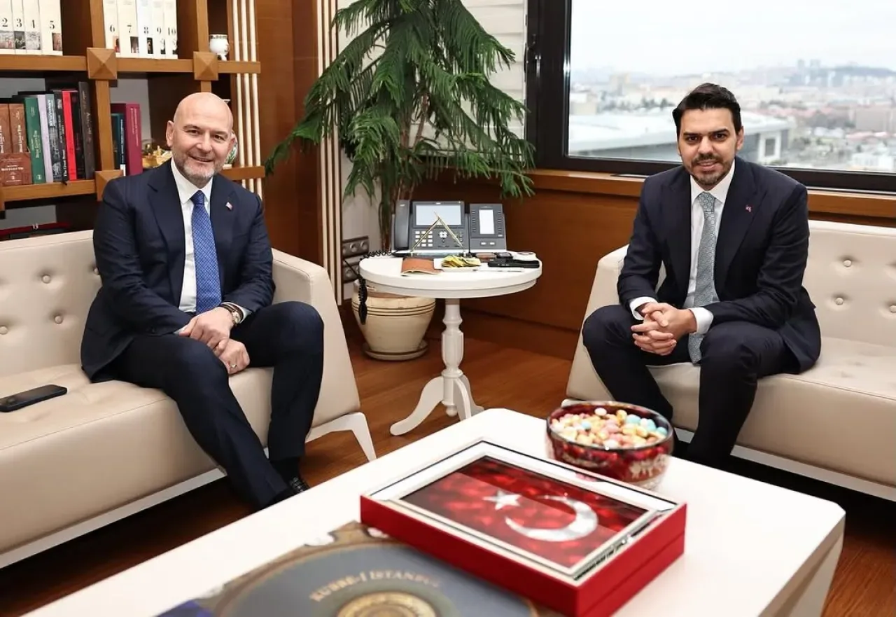 AK Parti'li Soylu, TİKA Başkanı Abdullah Eren'i Ziyaret Etti AK Parti'li Soylu, TİKA Başkanı Abdullah Eren'i Ziyaret Etti