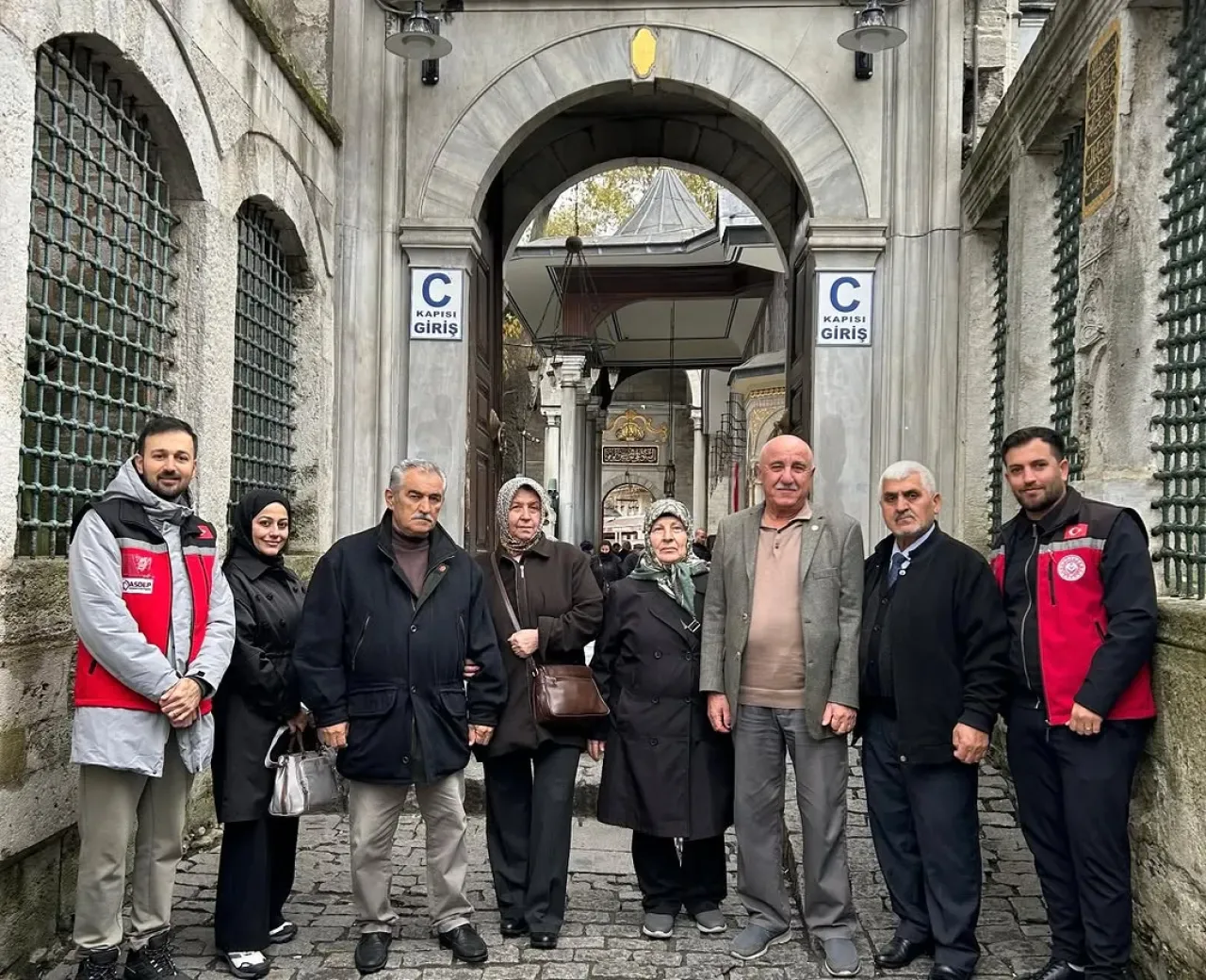 Şile'de Gazilere Eyüpsultan Camii ve Türbesi Ziyareti Şile'de Gazilere Eyüpsultan Camii ve Türbesi Ziyareti