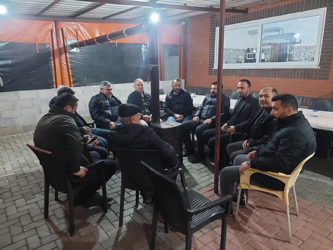MHP Gazipaşa'dan Vatandaş Ziyareti: Hayırlı Günler Komşum Projesi Başladı MHP Gazipaşa'dan Vatandaş Ziyareti: Hayırlı Günler Komşum Projesi Başladı