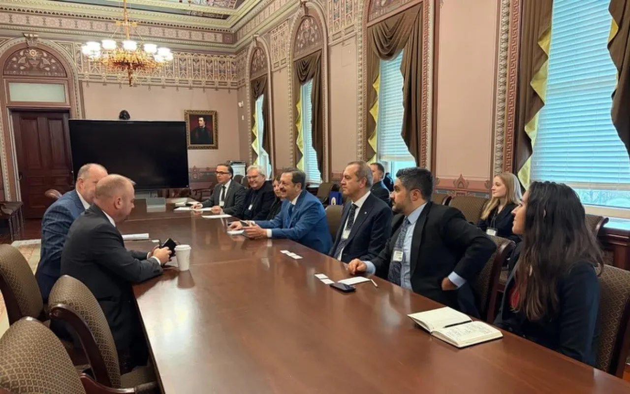 Türk İş Dünyası Liderleri ABD'de Stratejik Görüşmeler Gerçekleştirdi Türk İş Dünyası Liderleri ABD'de Stratejik Görüşmeler Gerçekleştirdi