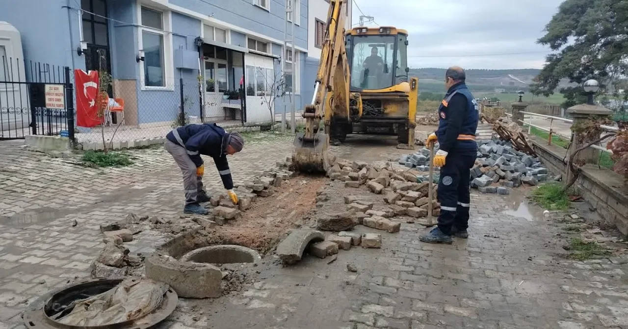 Susurluk Belediyesi İlçe Genelinde Altyapı ve Üstyapı Çalışmalarını Sürdürüyor Susurluk Belediyesi İlçe Genelinde Altyapı ve Üstyapı Çalışmalarını Sürdürüyor