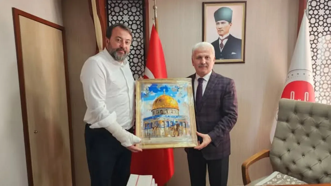 Mahmut Celalettin Ökten Anadolu İHL'den İl Müftüsü Aydın Yığman'a Hayırlı Olsun Ziyareti Mahmut Celalettin Ökten Anadolu İHL'den İl Müftüsü Aydın Yığman'a Hayırlı Olsun Ziyareti