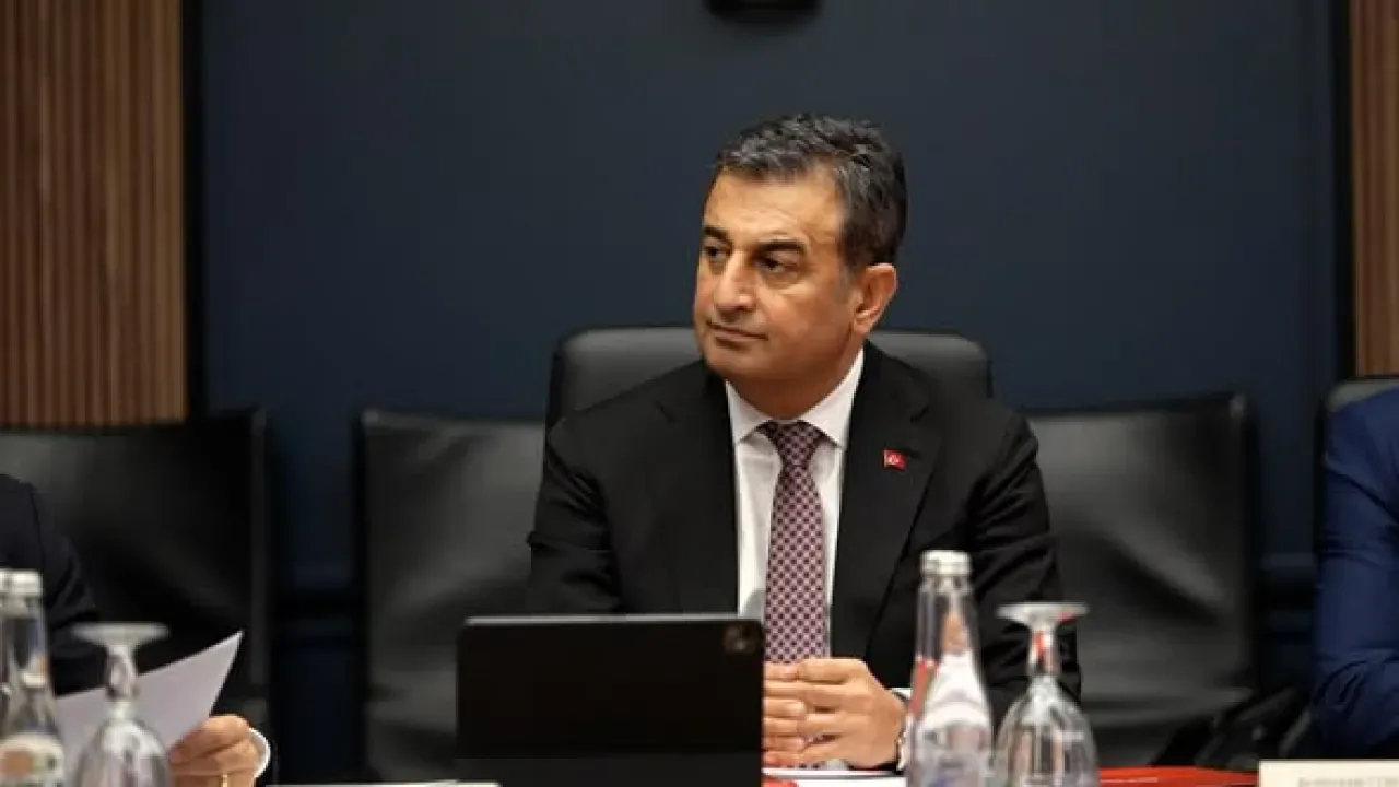 Cumhuriyet Halk Partisi'nde 39. Kurultay Sonrası İlk MYK Toplantısı Yapıldı Cumhuriyet Halk Partisi'nde 39. Kurultay Sonrası İlk MYK Toplantısı Yapıldı