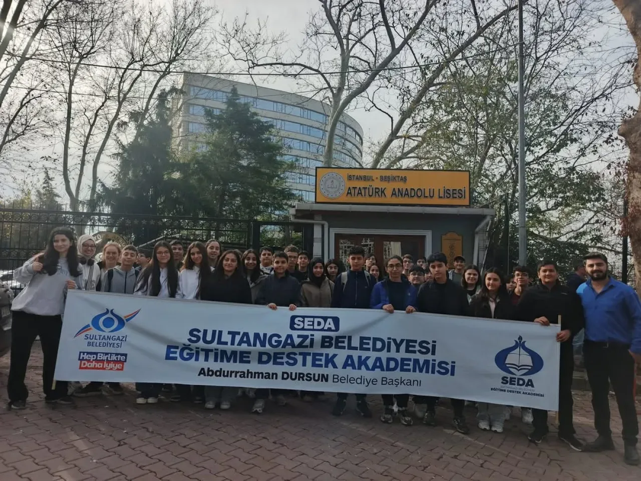 Sultangazi Belediyesi LGS Öğrencileri için Hedef Gezileri Düzenliyor Sultangazi Belediyesi LGS Öğrencileri için Hedef Gezileri Düzenliyor