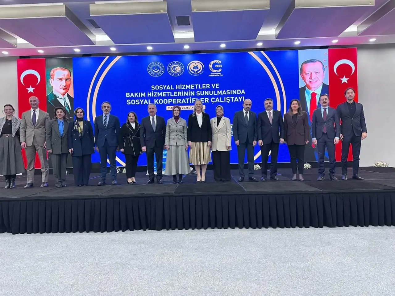 Bursa'da Sosyal Kooperatifler Çalıştayı: Dezavantajlı Gruplar İçin Dayanışma Modeli Konuşuldu Bursa'da Sosyal Kooperatifler Çalıştayı: Dezavantajlı Gruplar İçin Dayanışma Modeli Konuşuldu