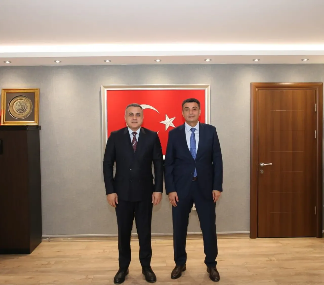 Kağıthane Kaymakamı Yüksel Kara, İstanbul'daki Meslektaşlarını Ziyaret Etti Kağıthane Kaymakamı Yüksel Kara, İstanbul'daki Meslektaşlarını Ziyaret Etti