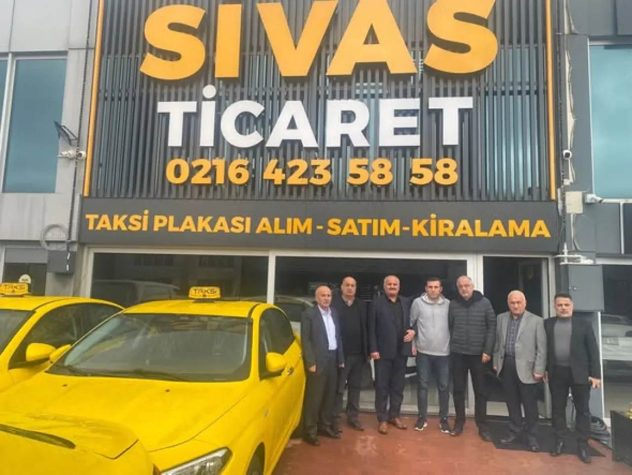 İstanbul Taksiciler Esnaf Odası, Korsan Taşımacılığa Karşı Yenikapı'da Buluşuyor İstanbul Taksiciler Esnaf Odası, Korsan Taşımacılığa Karşı Yenikapı'da Buluşuyor