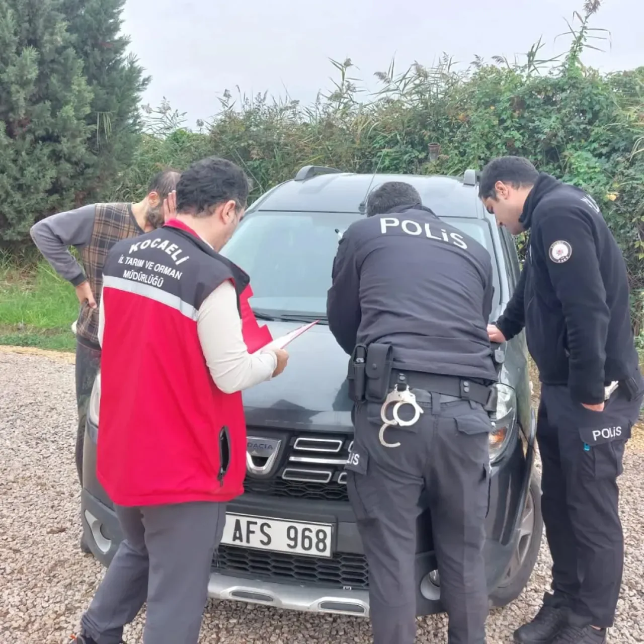 Başiskele'de Yasa Dışı Sülünez Avcılığına El Konuldu Başiskele'de Yasa Dışı Sülünez Avcılığına El Konuldu
