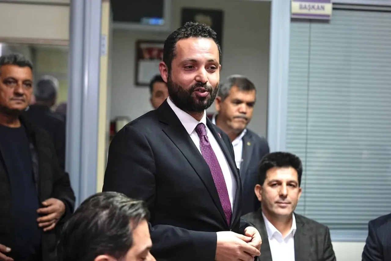 CHP'li Başkan Alper Yeğin, Sancaktepe'de Ordu Derneğini Ziyaret Etti CHP'li Başkan Alper Yeğin, Sancaktepe'de Ordu Derneğini Ziyaret Etti