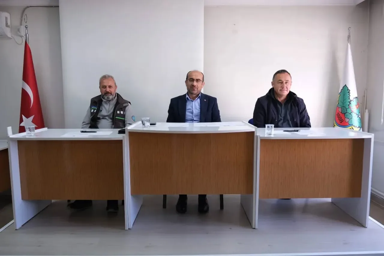 Orhaneli Belediye Başkanı Ali Osman Tayır, 2025 Yılı Çalışmalarını Değerlendirdi Orhaneli Belediye Başkanı Ali Osman Tayır, 2025 Yılı Çalışmalarını Değerlendirdi
