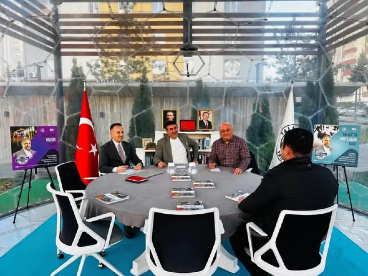 Talas Belediyesi, Vatandaşlarla 'Şeffaf Oda'da Buluşuyor Talas Belediyesi, Vatandaşlarla 'Şeffaf Oda'da Buluşuyor