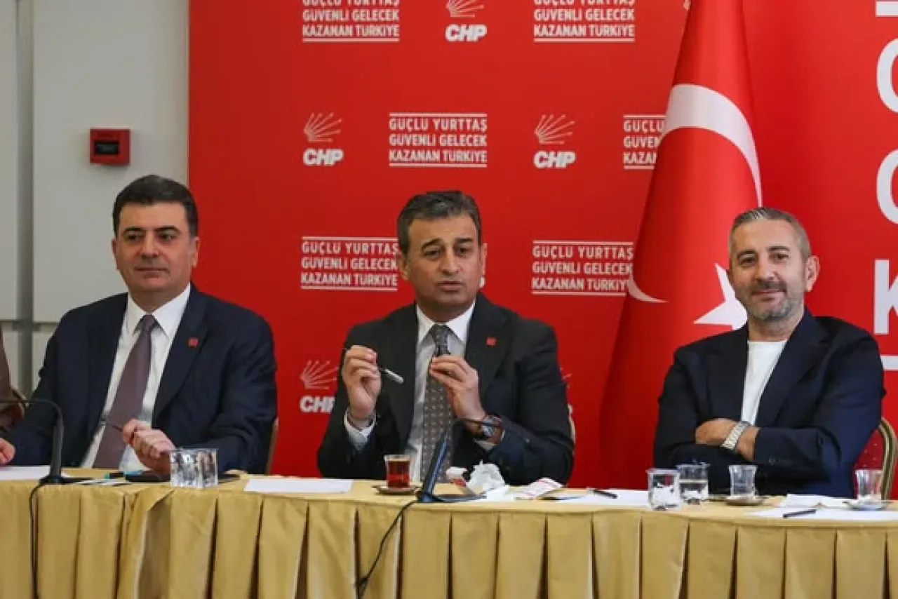 CHP'den Basınla Yeni Dönem Buluşması: İletişim Güçlendirilecek CHP'den Basınla Yeni Dönem Buluşması: İletişim Güçlendirilecek