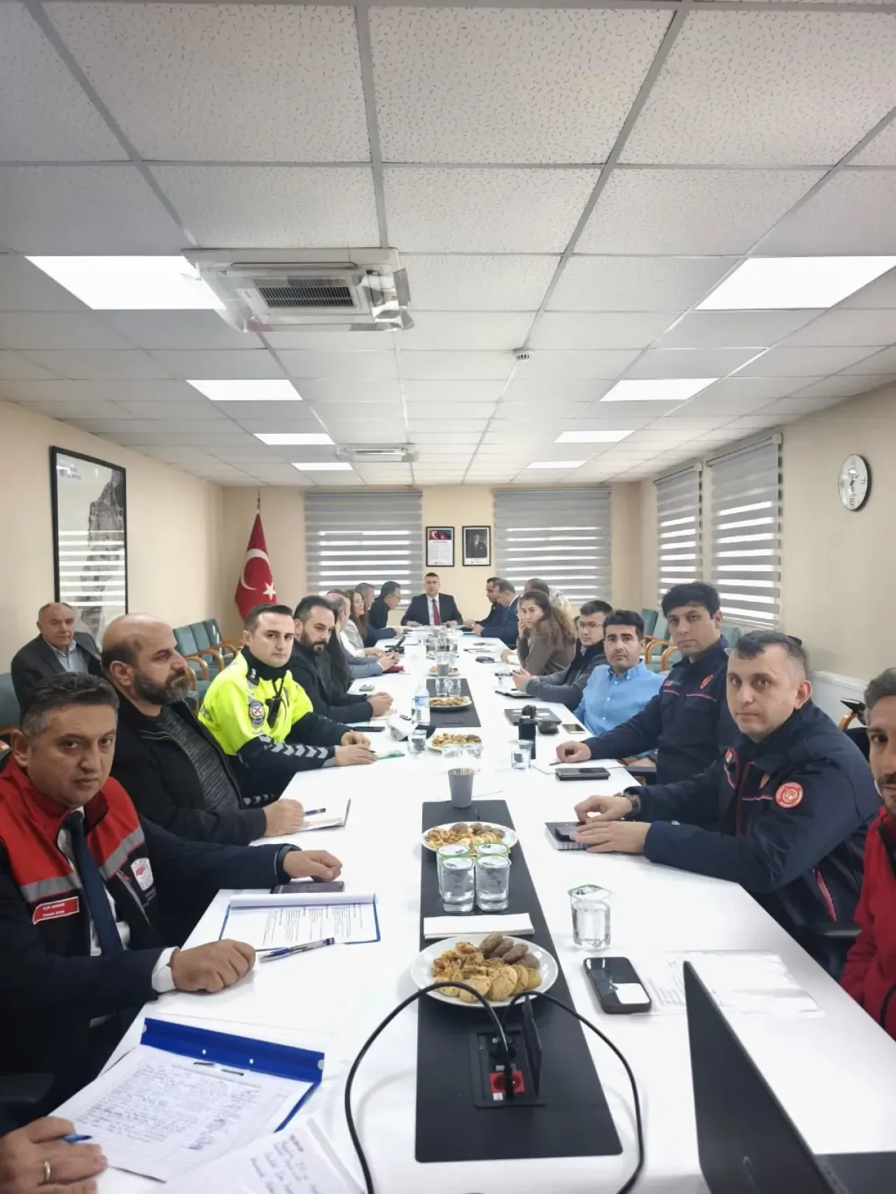 Tuzla'da Kış Tedbirleri Toplantısı Yapıldı Tuzla'da Kış Tedbirleri Toplantısı Yapıldı