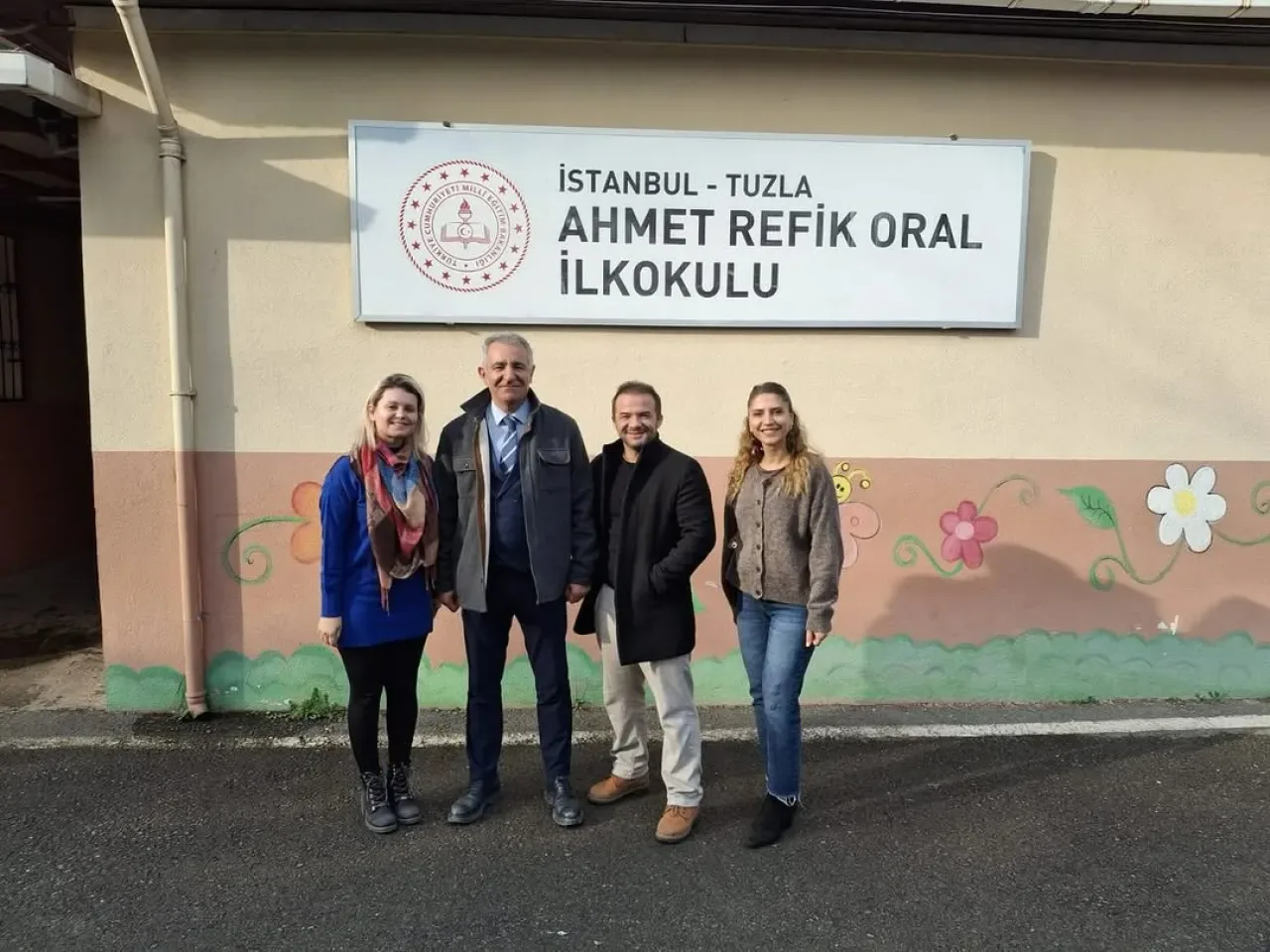İstanbul Tuzla'da Halk Eğitimi Merkezi, Ahmet Refik Oral İlkokulu'ndaki Kursiyerleri Ziyaret Etti İstanbul Tuzla'da Halk Eğitimi Merkezi, Ahmet Refik Oral İlkokulu'ndaki Kursiyerleri Ziyaret Etti
