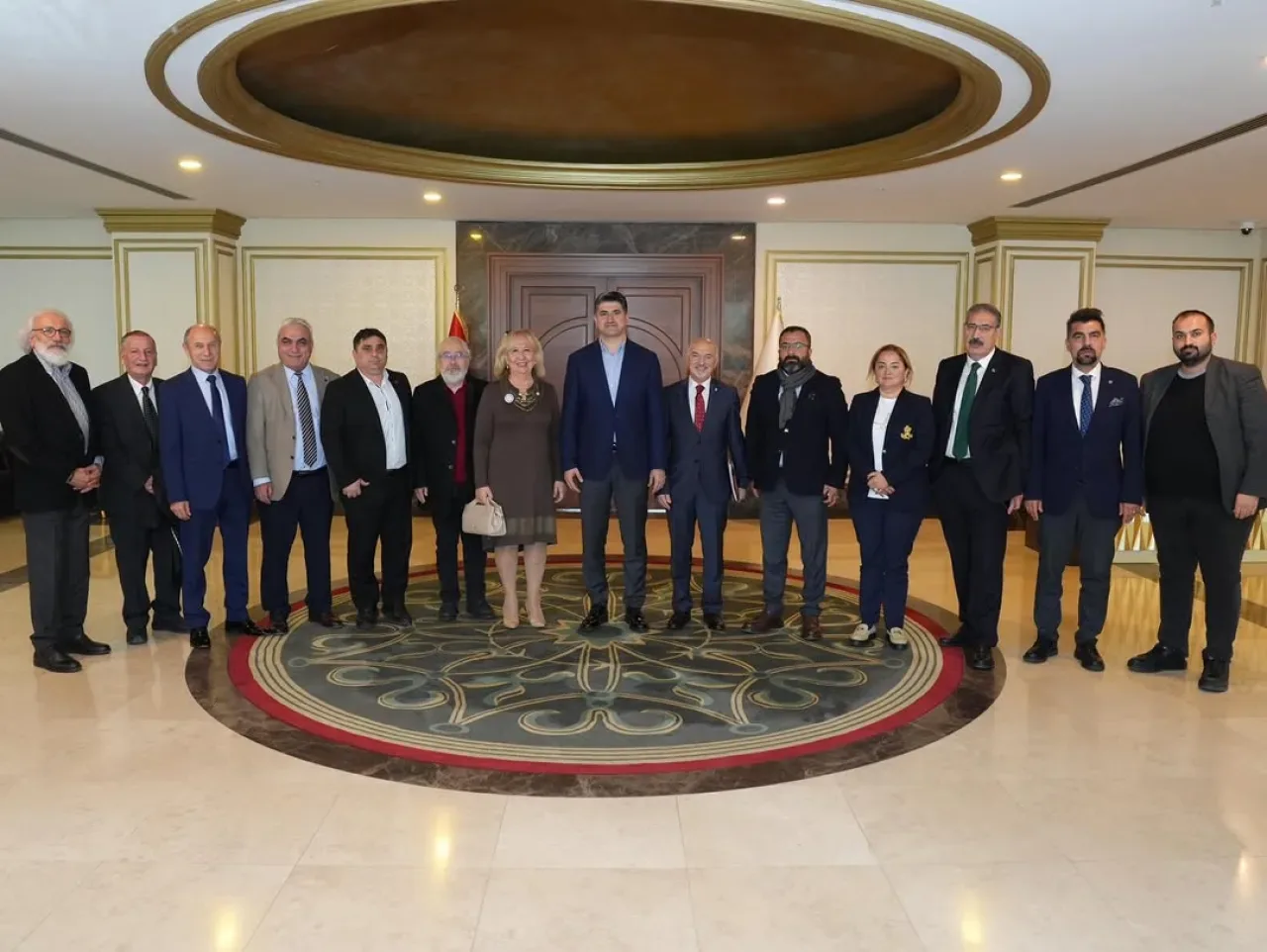 Ataşehir'de Kent Yönetiminde Katılımcılık ve Şeffaflık Vurgusu Ataşehir'de Kent Yönetiminde Katılımcılık ve Şeffaflık Vurgusu
