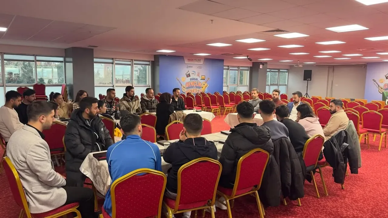 Bağcılar'da Yaz Spor Okulları İstişare Toplantısı Yapıldı Bağcılar'da Yaz Spor Okulları İstişare Toplantısı Yapıldı