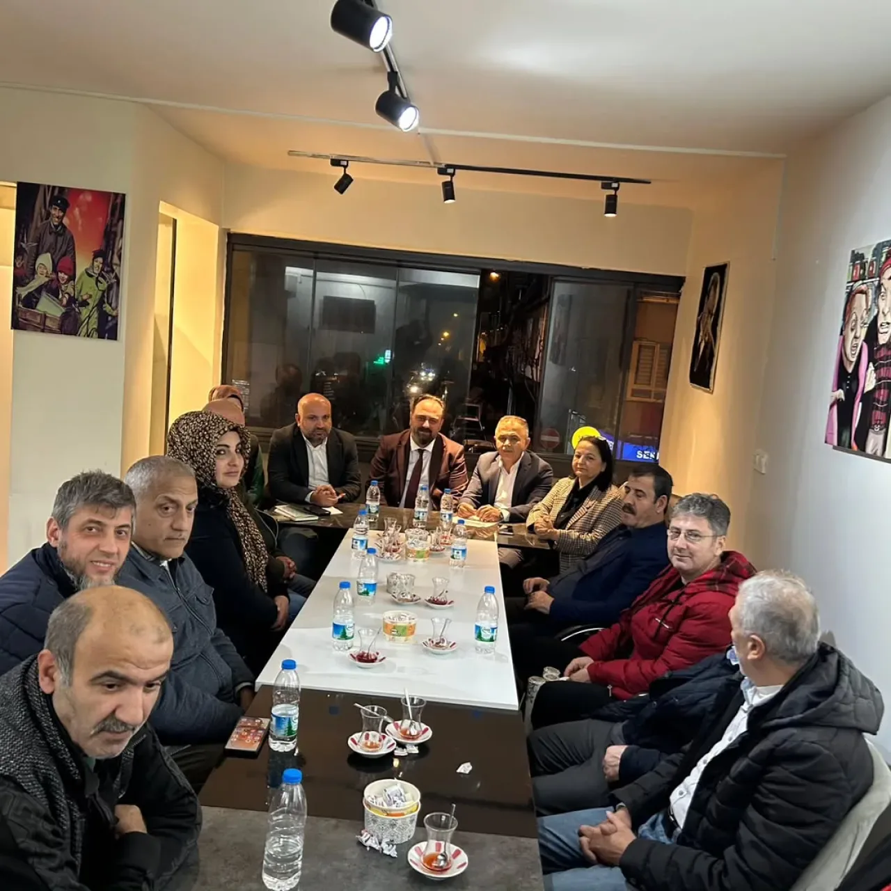 AK Parti Bahçelievler'de Mahalle Toplantıları Yapıldı AK Parti Bahçelievler'de Mahalle Toplantıları Yapıldı