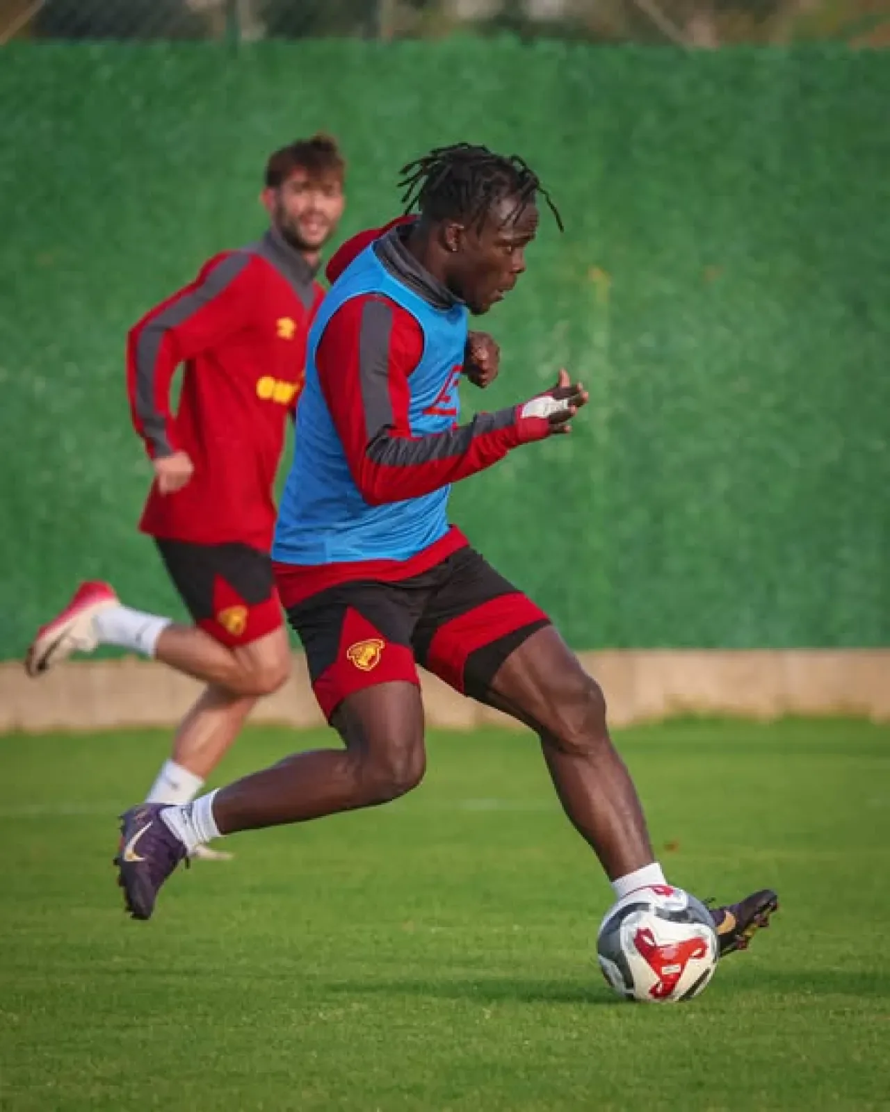 Göztepe, Gaziantep FK Maçı Hazırlıklarına Antrenmanla Devam Etti Göztepe, Gaziantep FK Maçı Hazırlıklarına Antrenmanla Devam Etti
