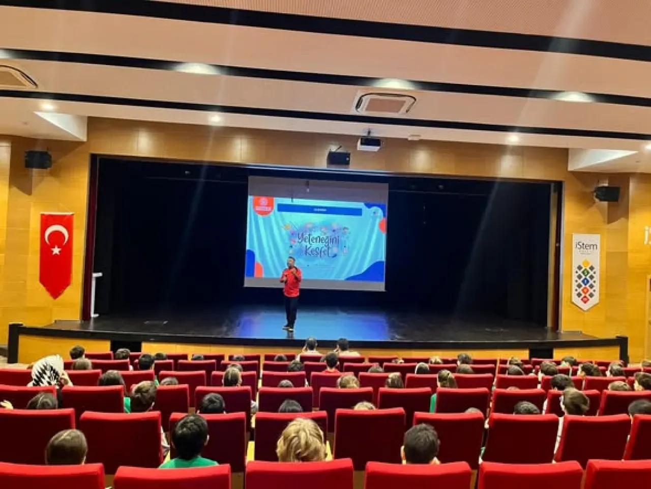 Kayseri'de Sportif Yetenek Taraması ve Spora Yönlendirme Çalışmaları Hız Kesmeden Sürüyor Kayseri'de Sportif Yetenek Taraması ve Spora Yönlendirme Çalışmaları Hız Kesmeden Sürüyor