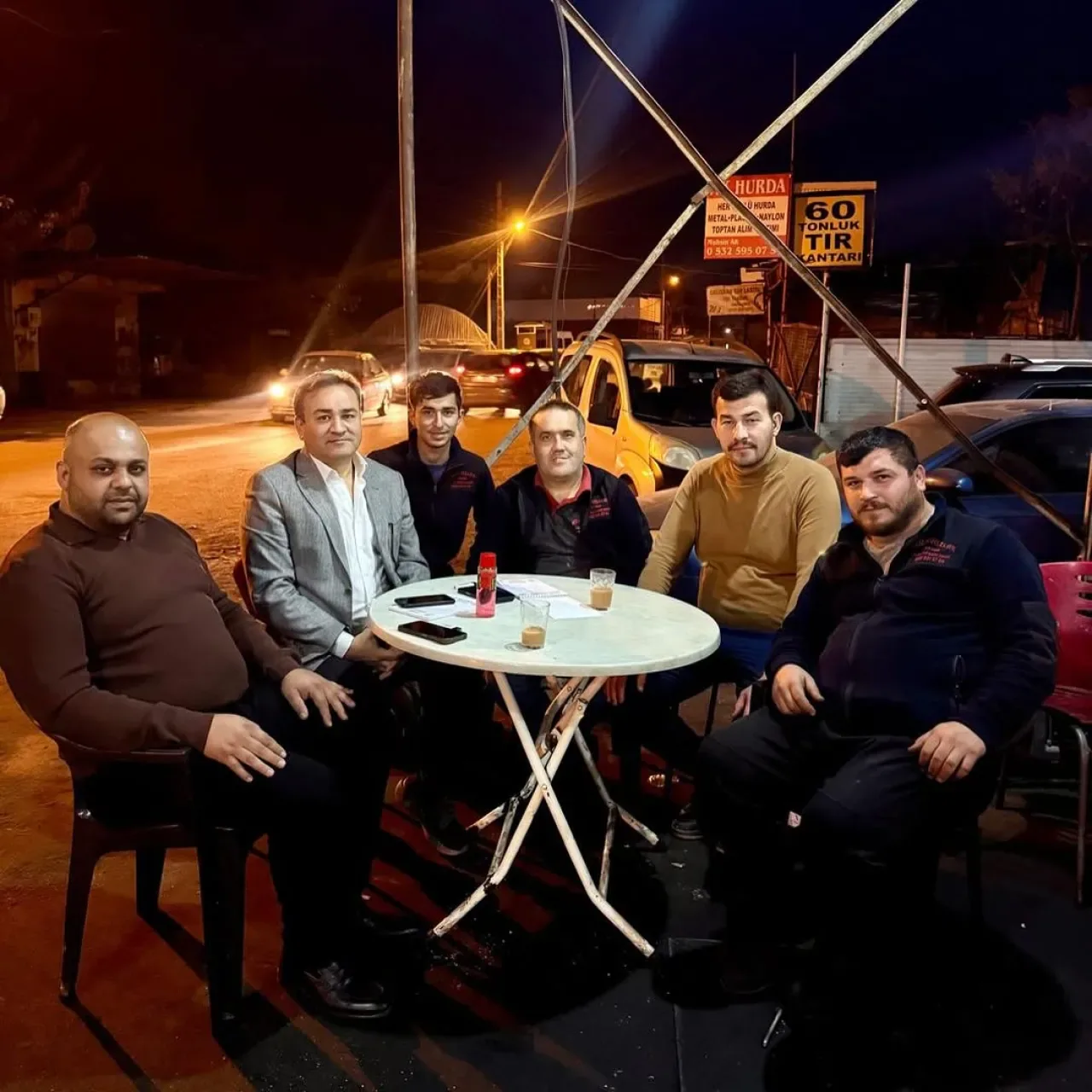 MHP Kepez İlçe Teşkilatından Esnaf Ziyaretleri MHP Kepez İlçe Teşkilatından Esnaf Ziyaretleri